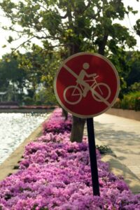 MASSACHUSETTS LAW FOR BICYCLISTS